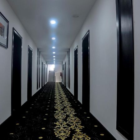 BON Hotel Ikeja Residence Bagian luar foto