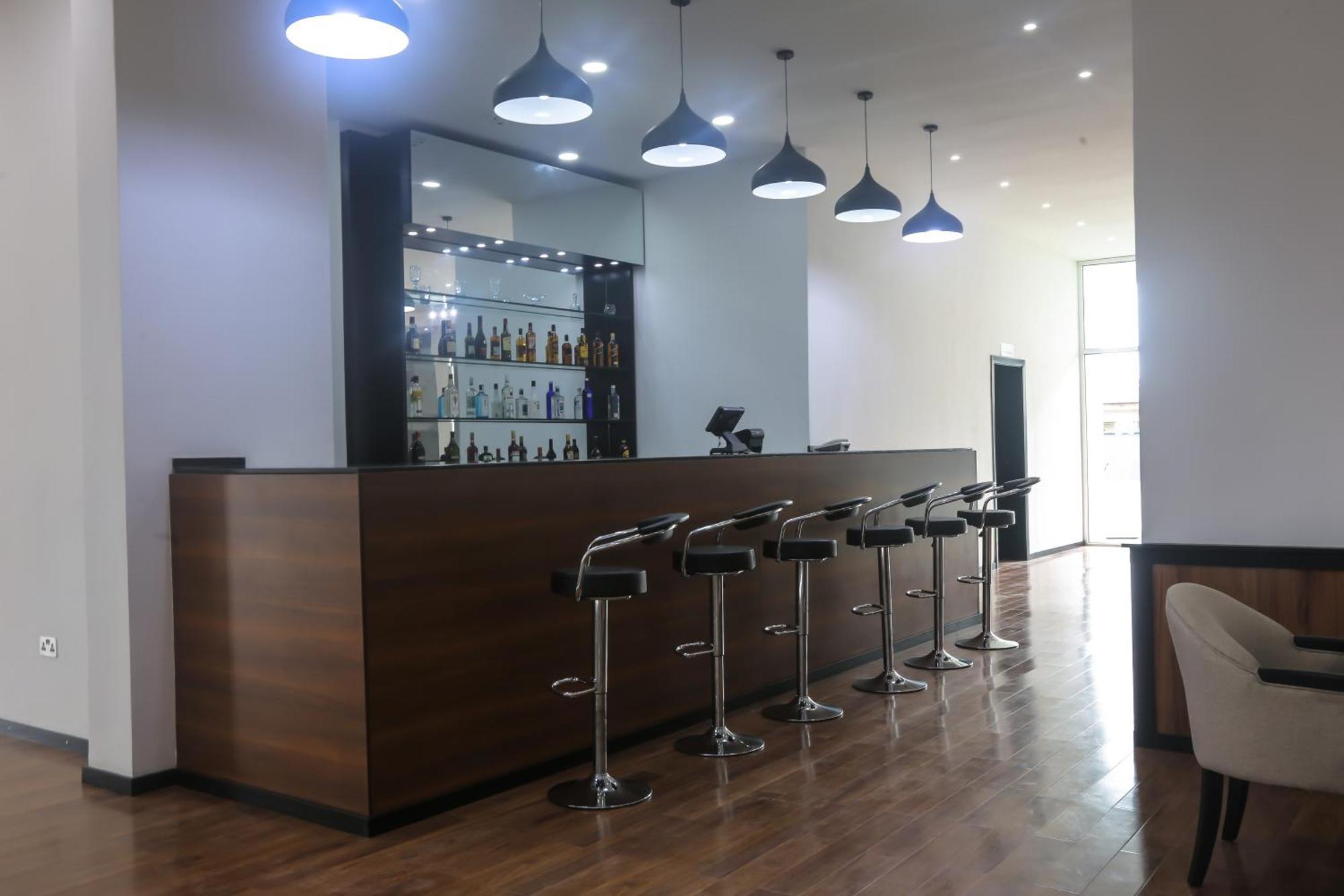 BON Hotel Ikeja Residence Bagian luar foto