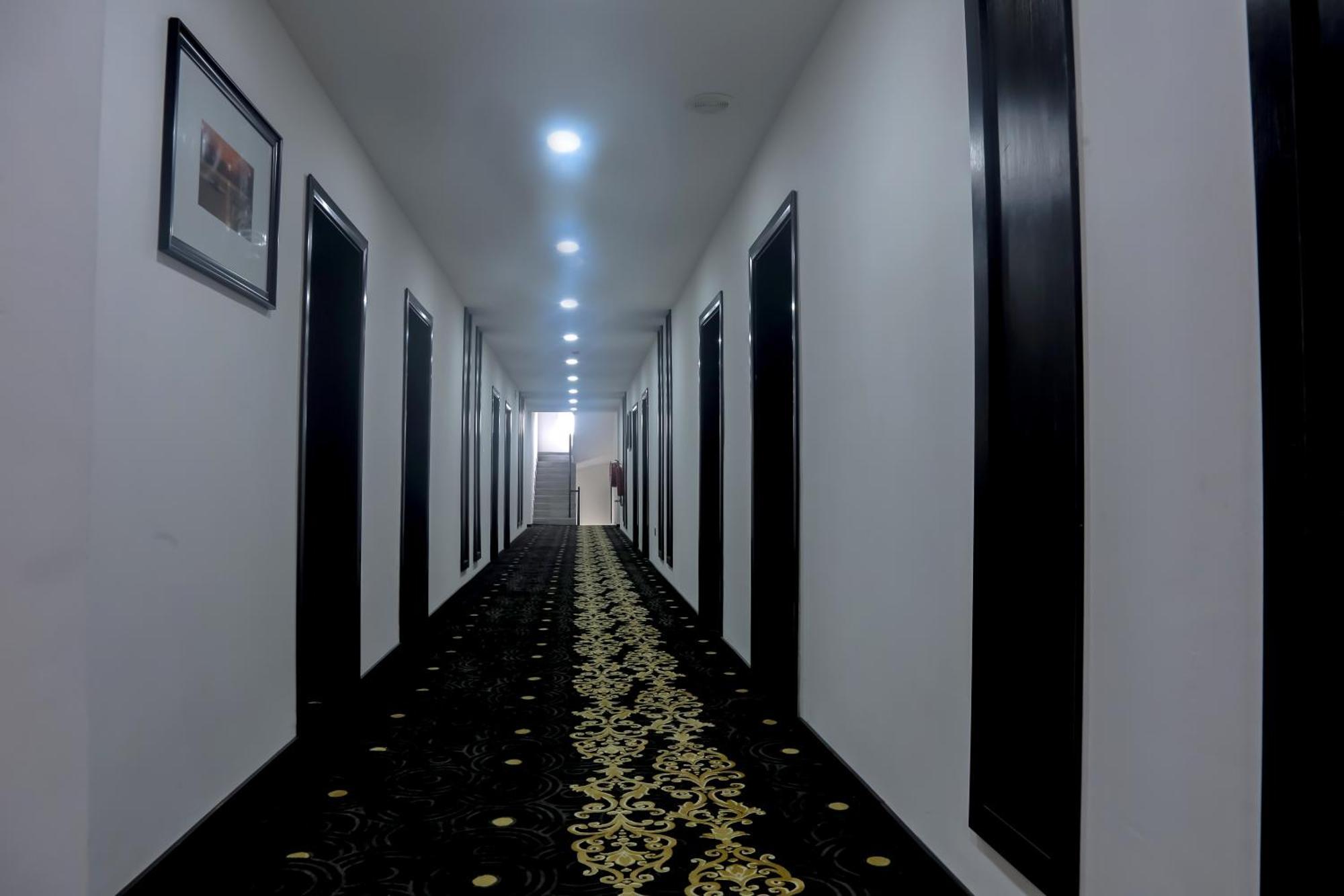 BON Hotel Ikeja Residence Bagian luar foto