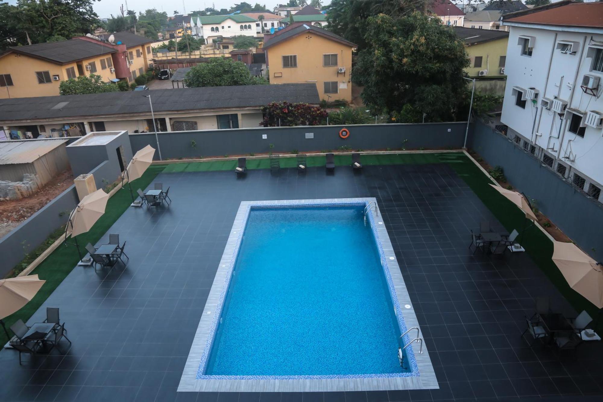 BON Hotel Ikeja Residence Bagian luar foto